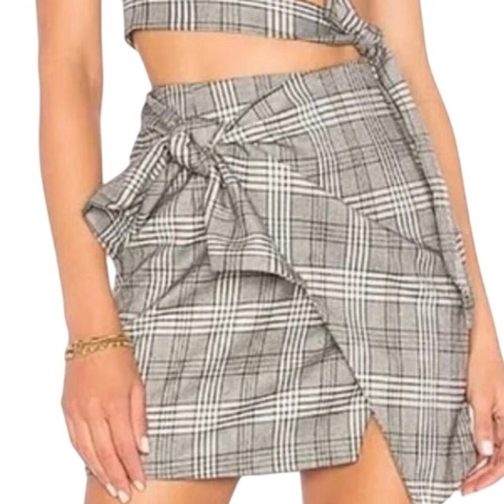 Lovers+Friends Grey Tartan Plaid Tie Front Asymmetric Mini Skirt Preppy Grunge